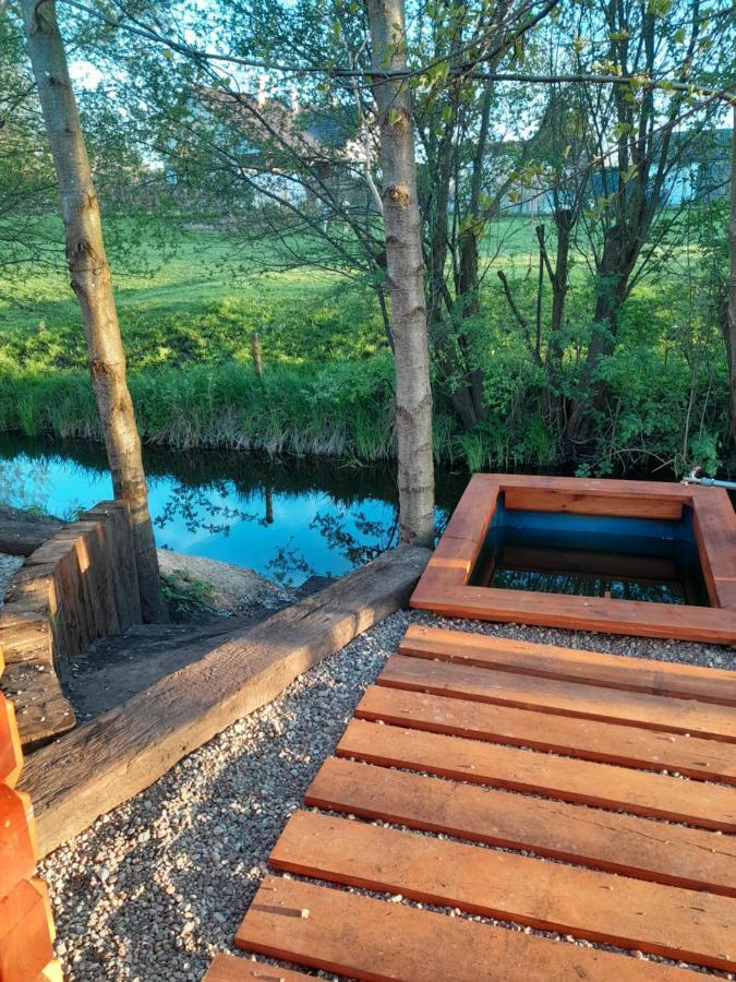 Pensjonat Agroturystyczny Pod Modrzewiem Bed & Breakfast Florczaki Dış mekan fotoğraf