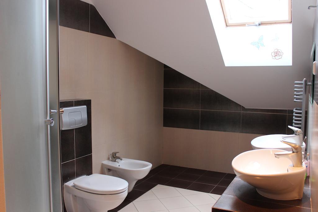 Pensjonat Agroturystyczny Pod Modrzewiem Bed & Breakfast Florczaki Oda fotoğraf