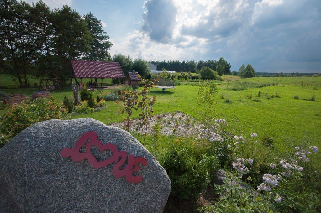 Pensjonat Agroturystyczny Pod Modrzewiem Bed & Breakfast Florczaki Dış mekan fotoğraf